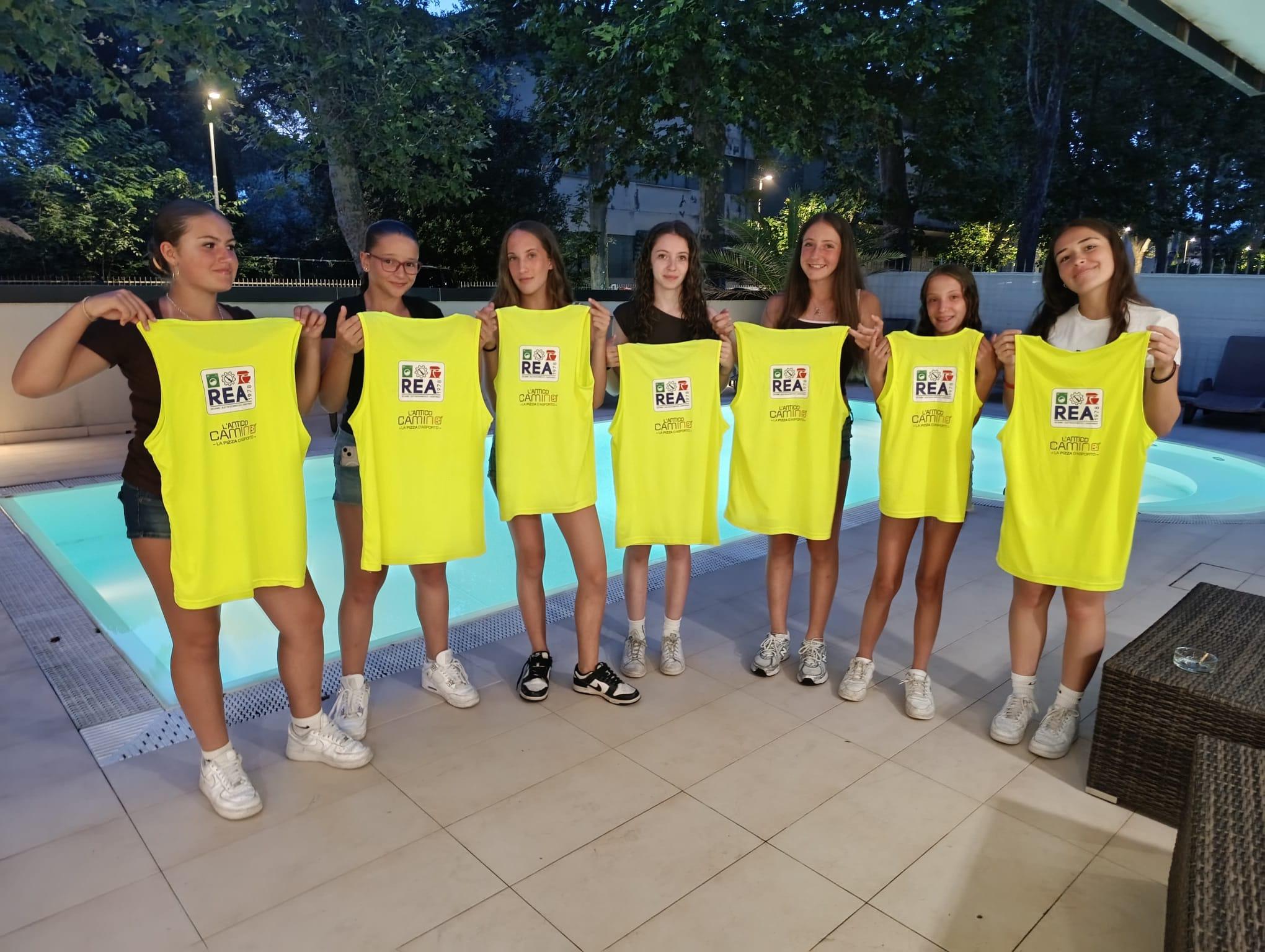 Gruppo del My Beach Camp in spiaggia